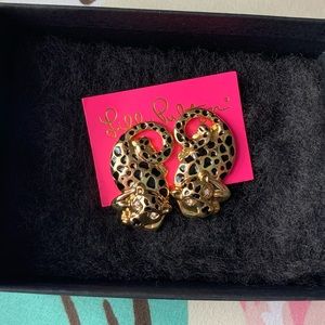 🆕 Lilly Pulitzer Gold Cheetah Stud Earrings
